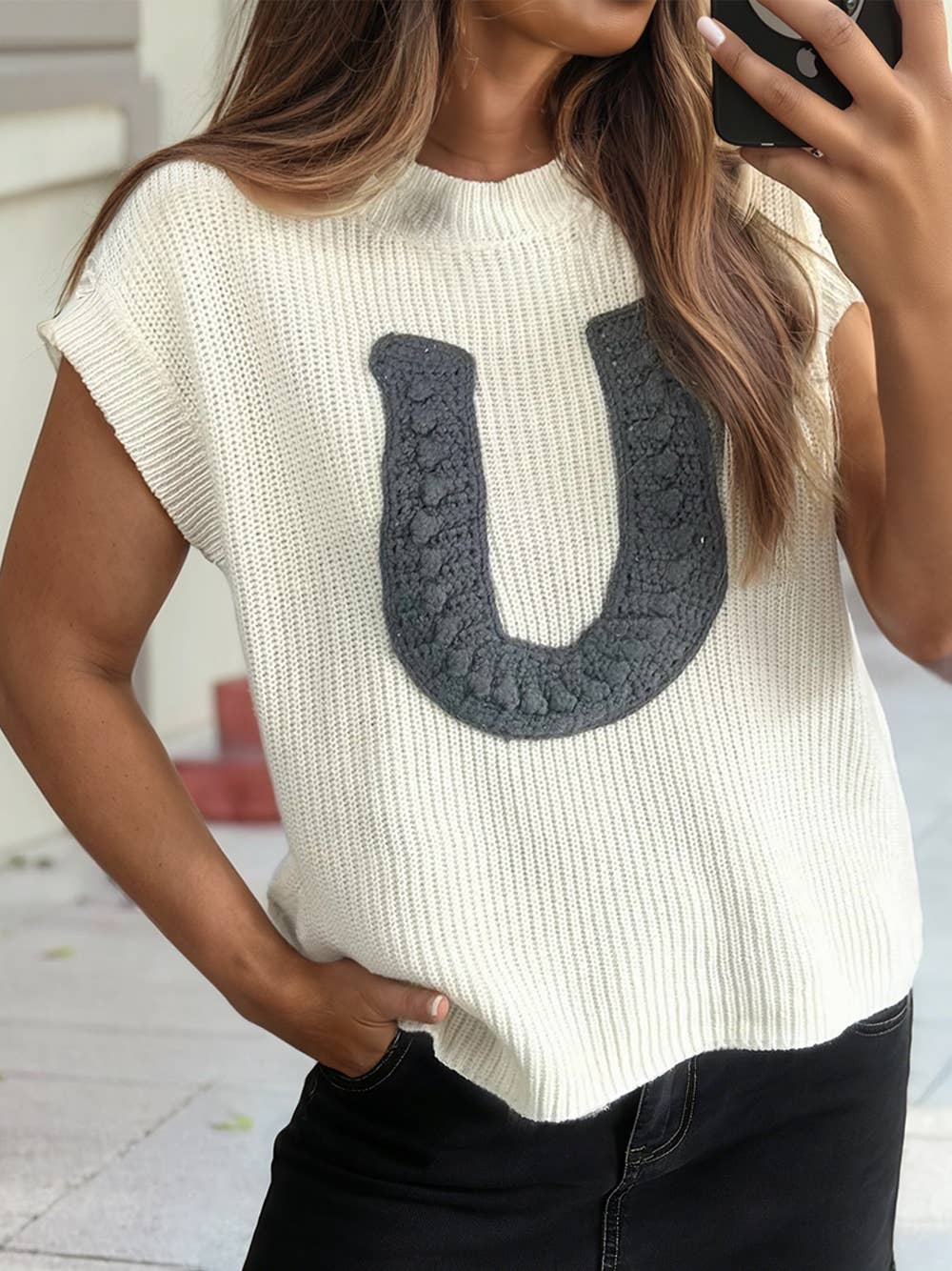 Western Crochet Horseshoe Short Sleeve Knit Sweater