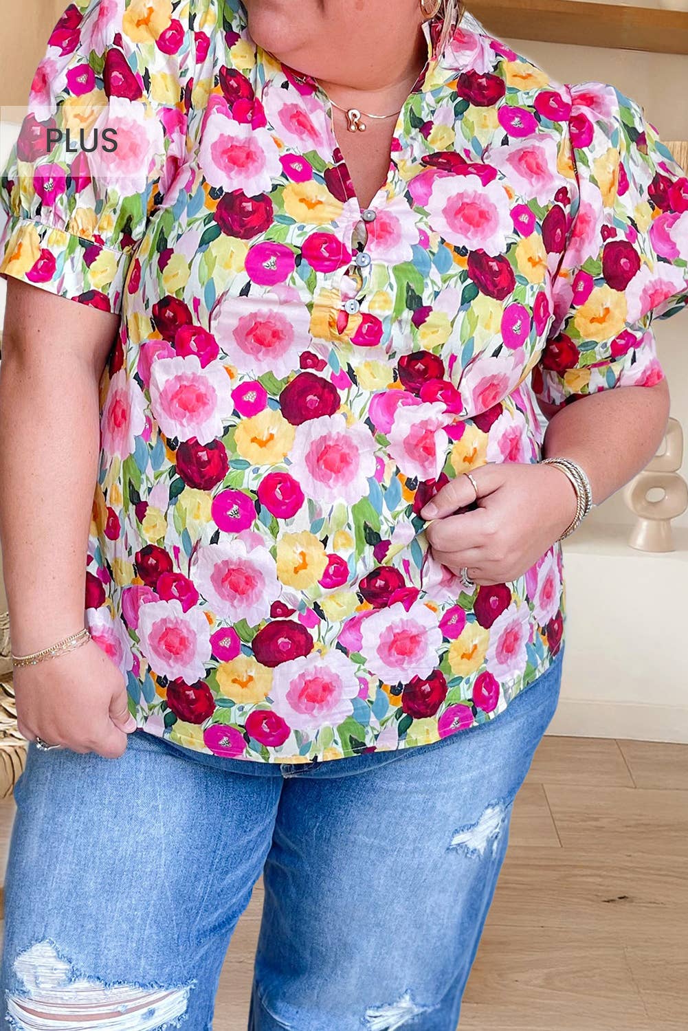 Floral V-Neck Puff Short Sleeve Top