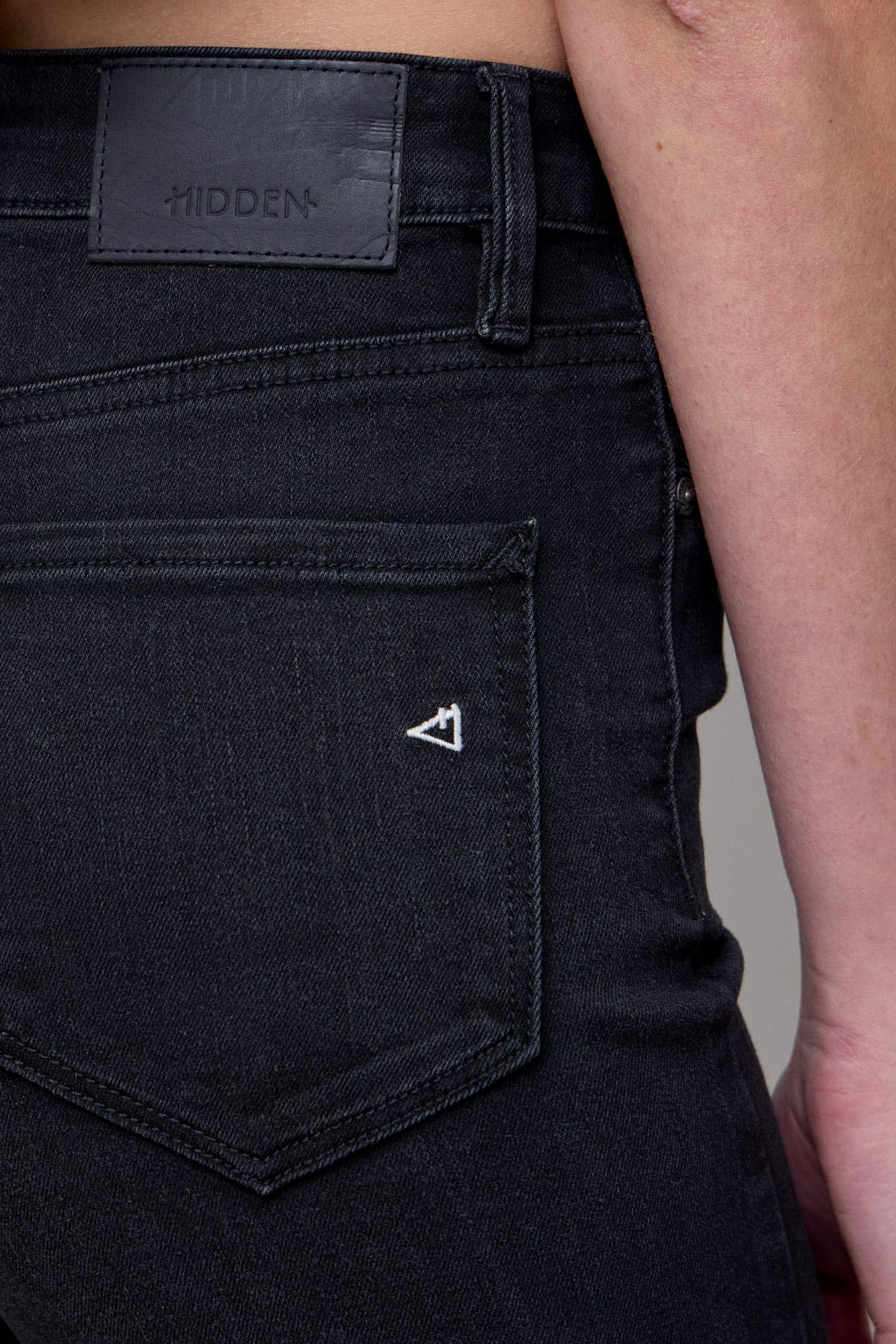 Hidden Jeans Black Wide Straight With Distressed Hem