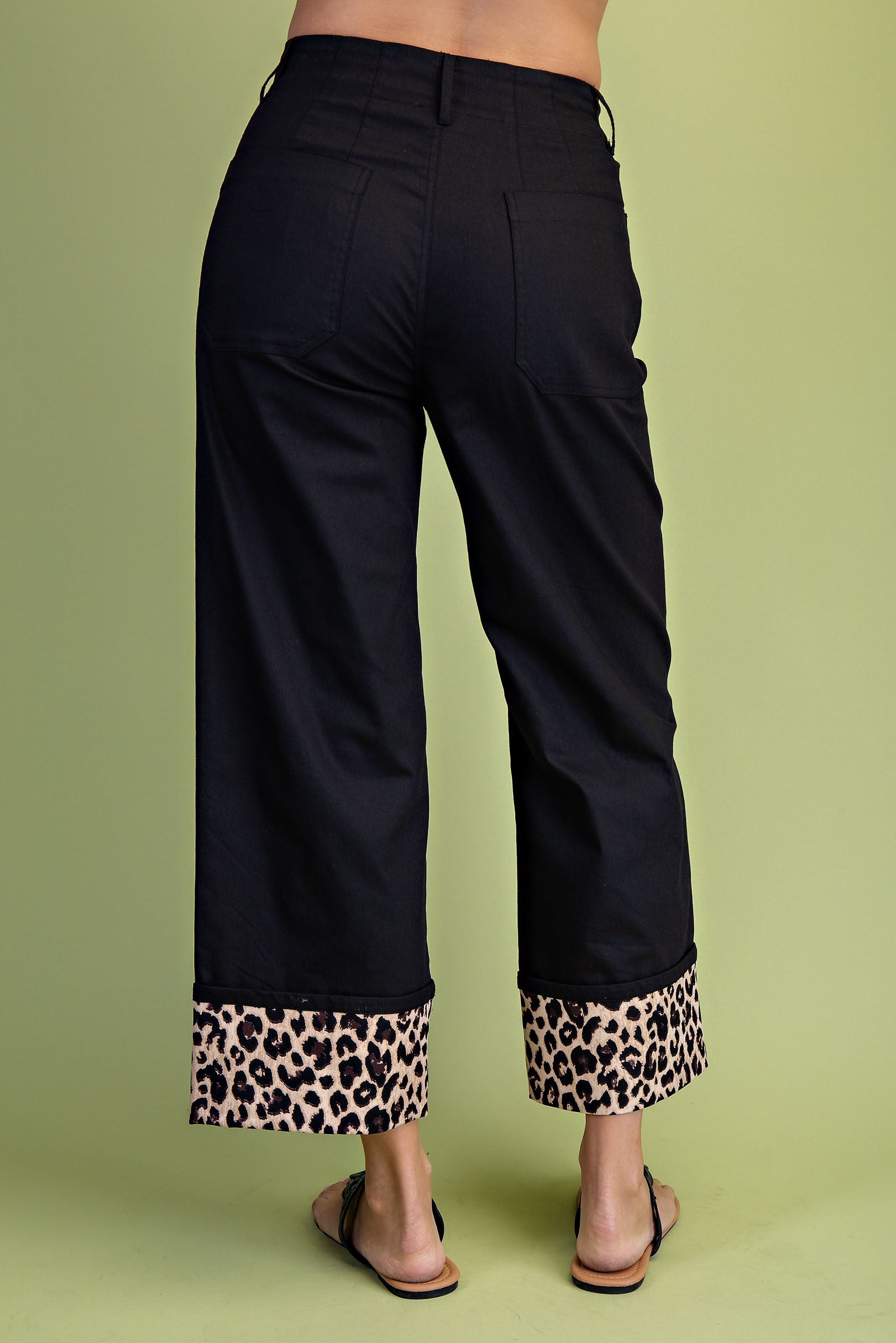 Leopard Cuffed Ankle Cropped Pants