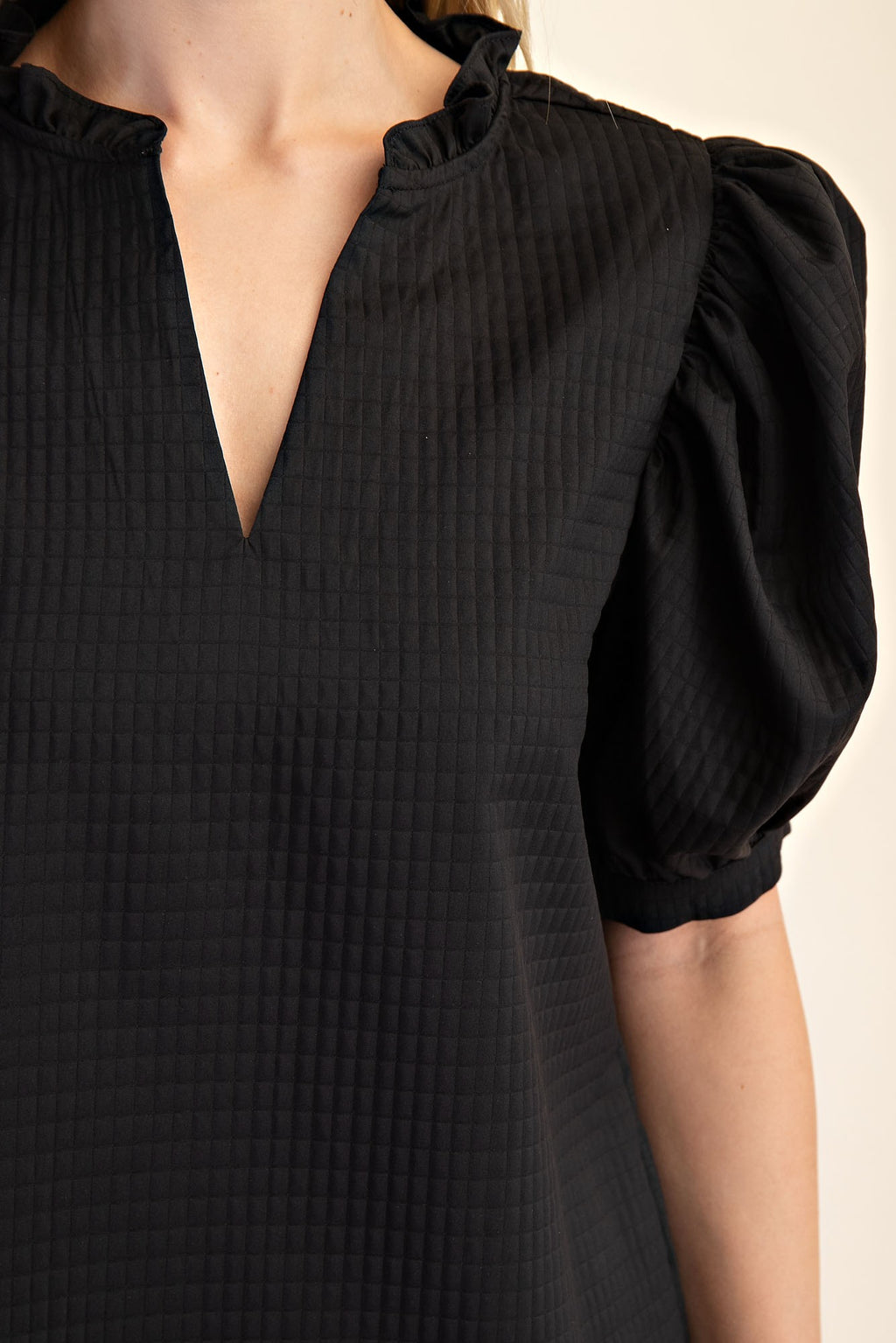Puff Sleeve Ruffle V-neck Textured Top