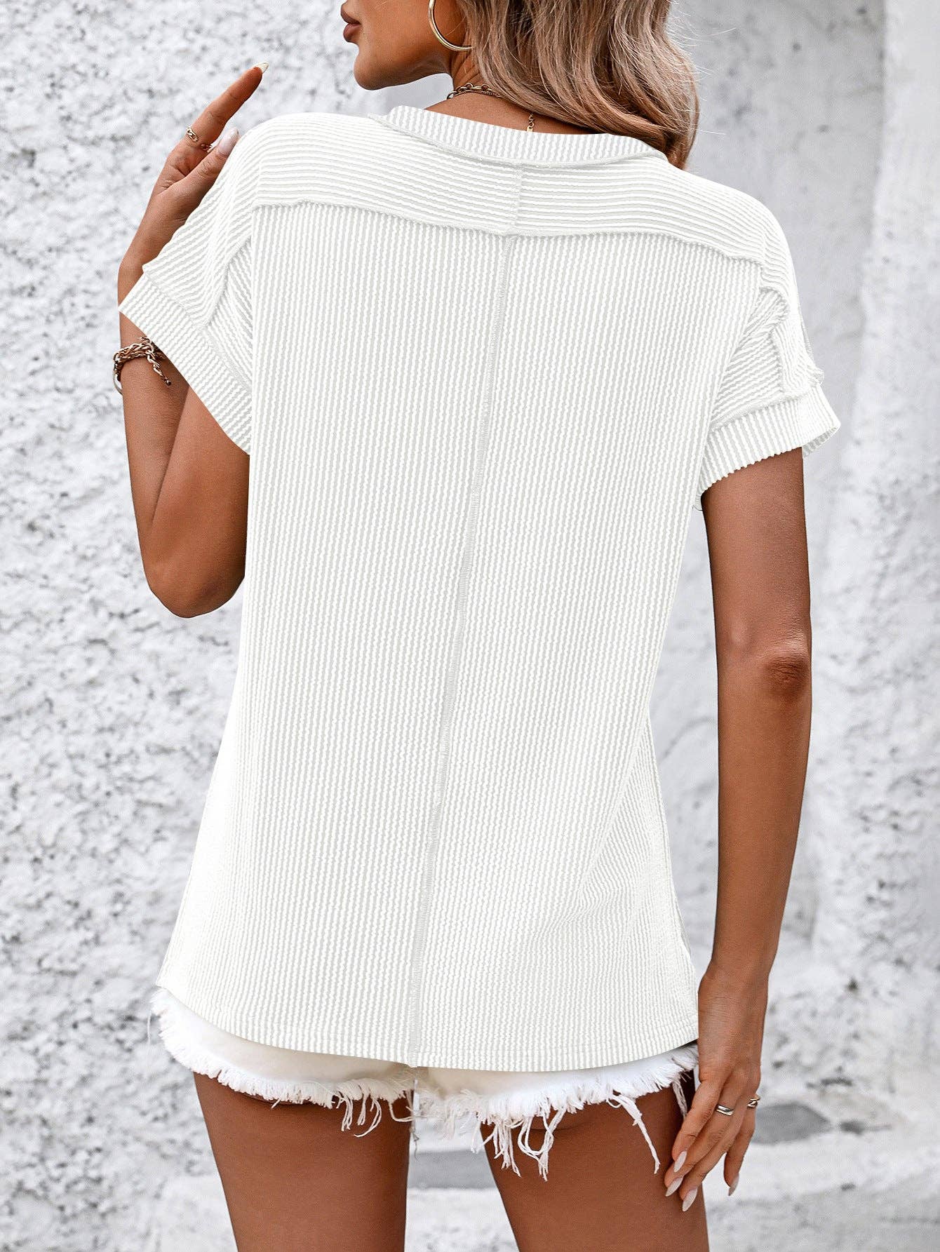 Women Textured Stripe Crew Neck Short Sleeve Loose Tee