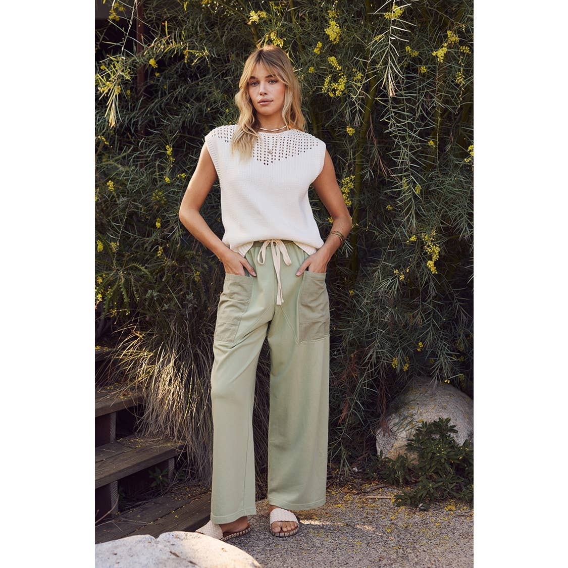 WEEKEND IN TUSCANY TIMELESS OPEN-KNIT FRONT YOKE SWEATER