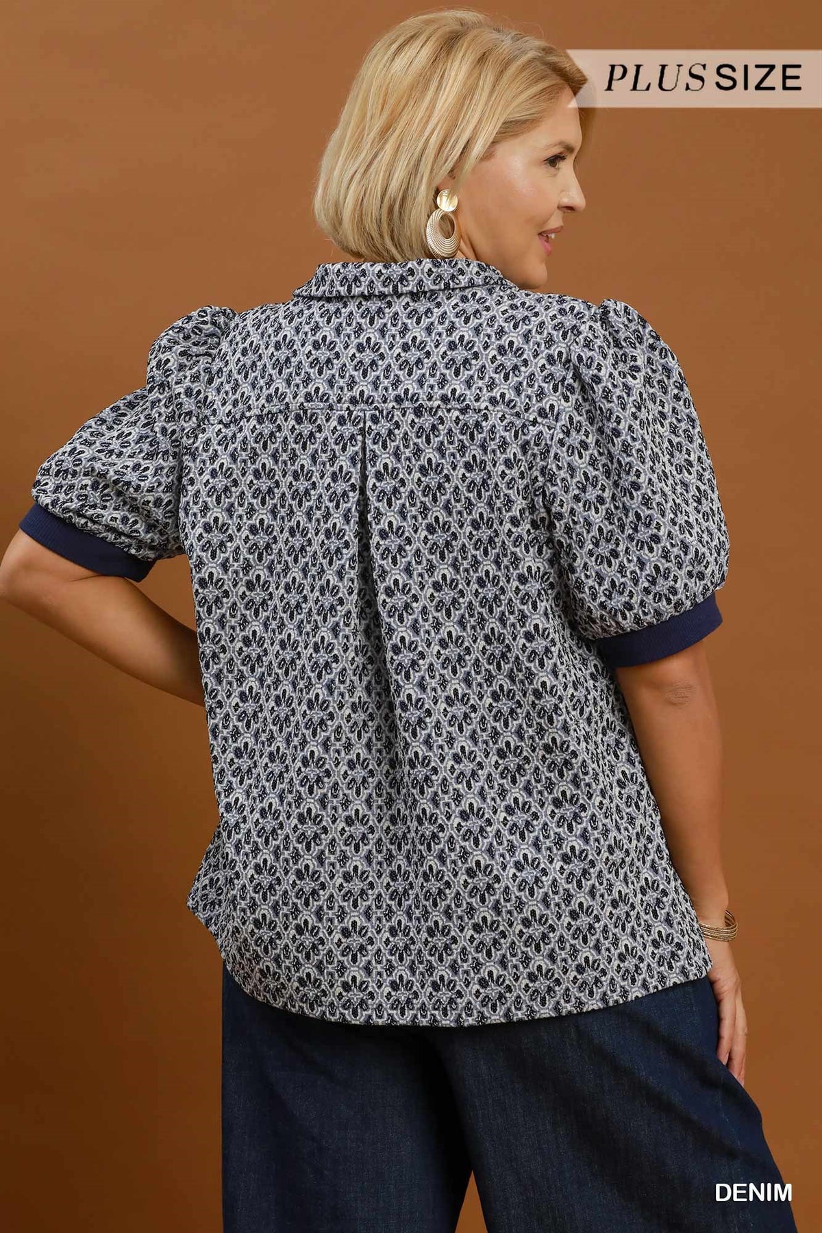 Plus Size Printed Collared Puff Sleeve Top