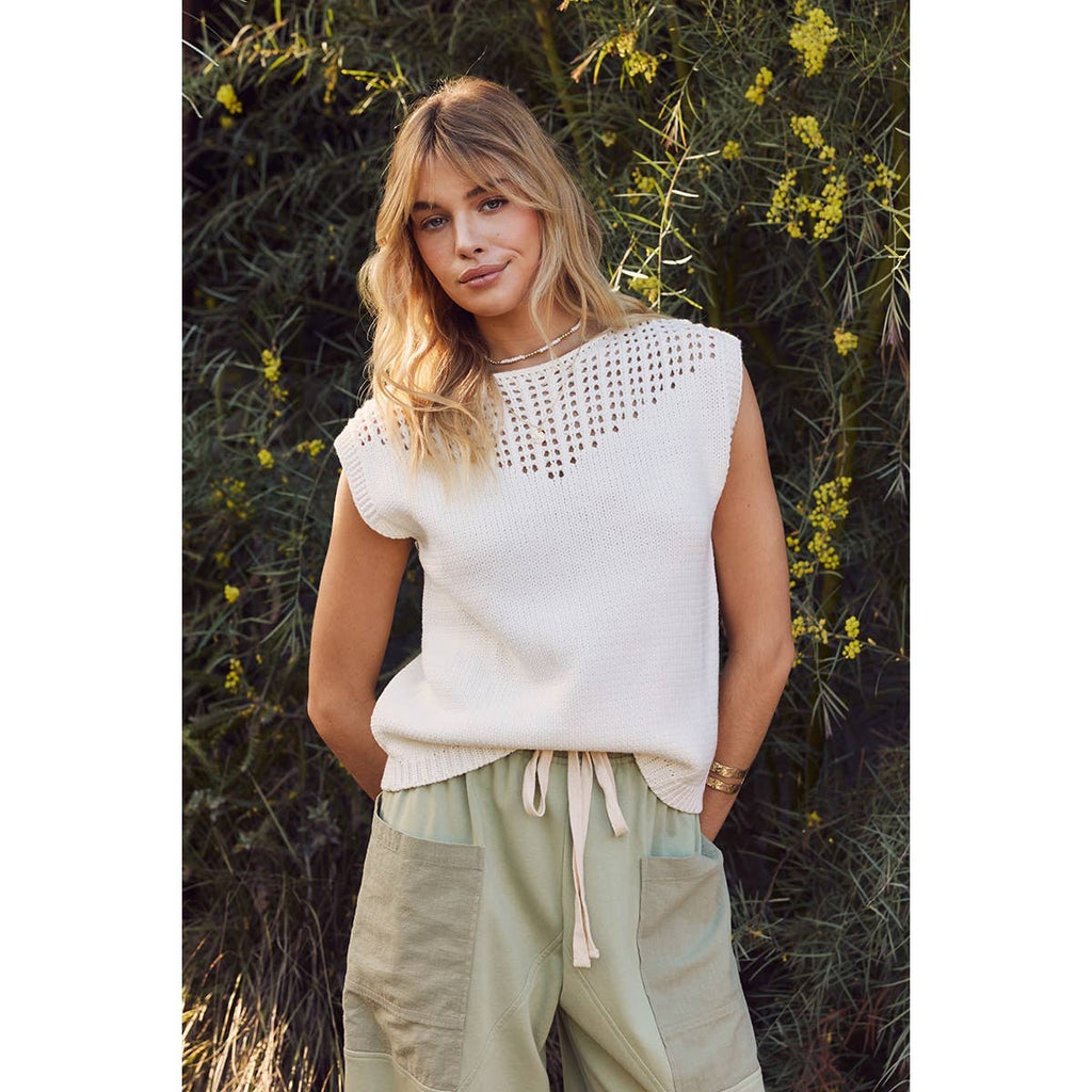 WEEKEND IN TUSCANY TIMELESS OPEN-KNIT FRONT YOKE SWEATER
