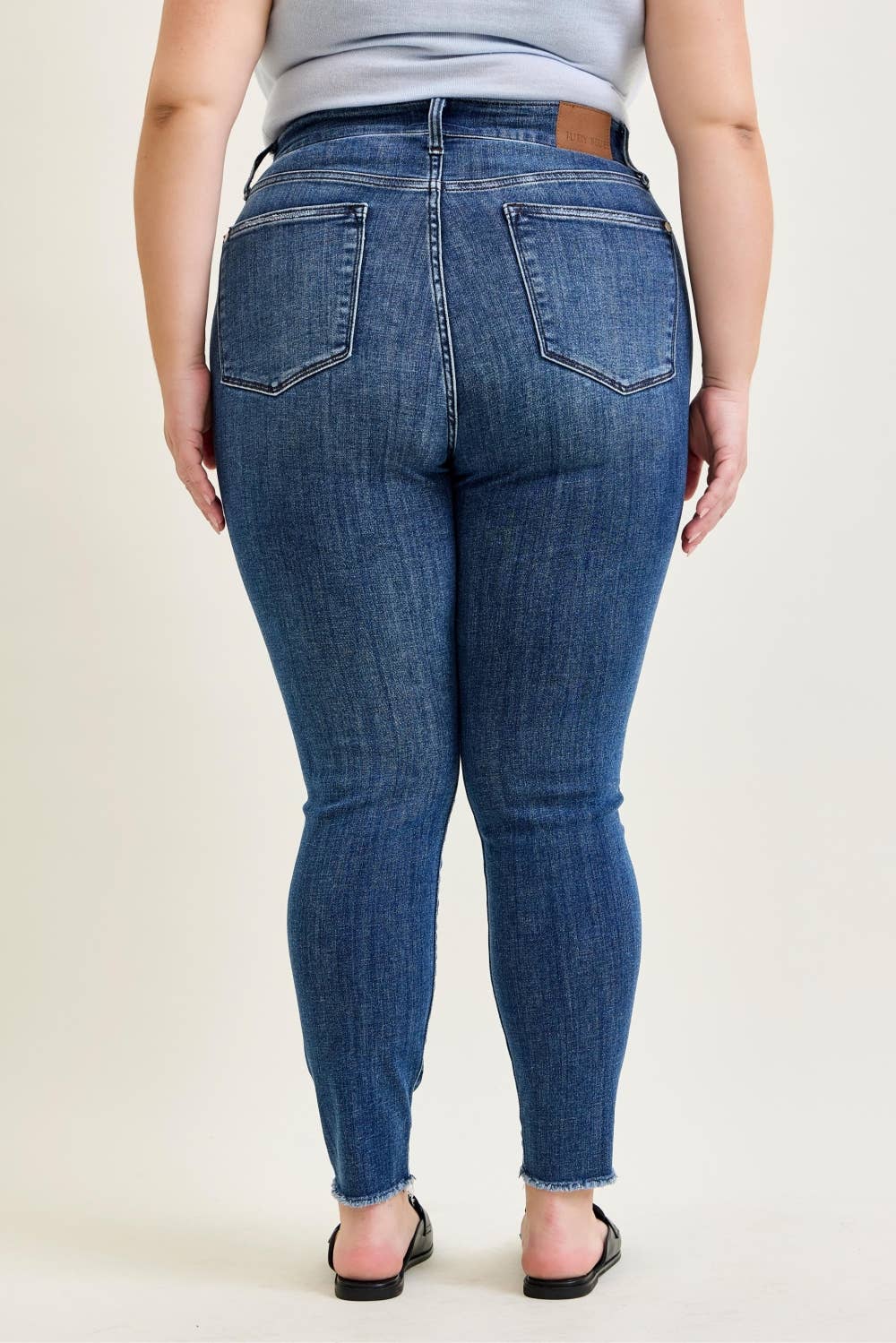 High Waist Skinny Jean w/ Destroy