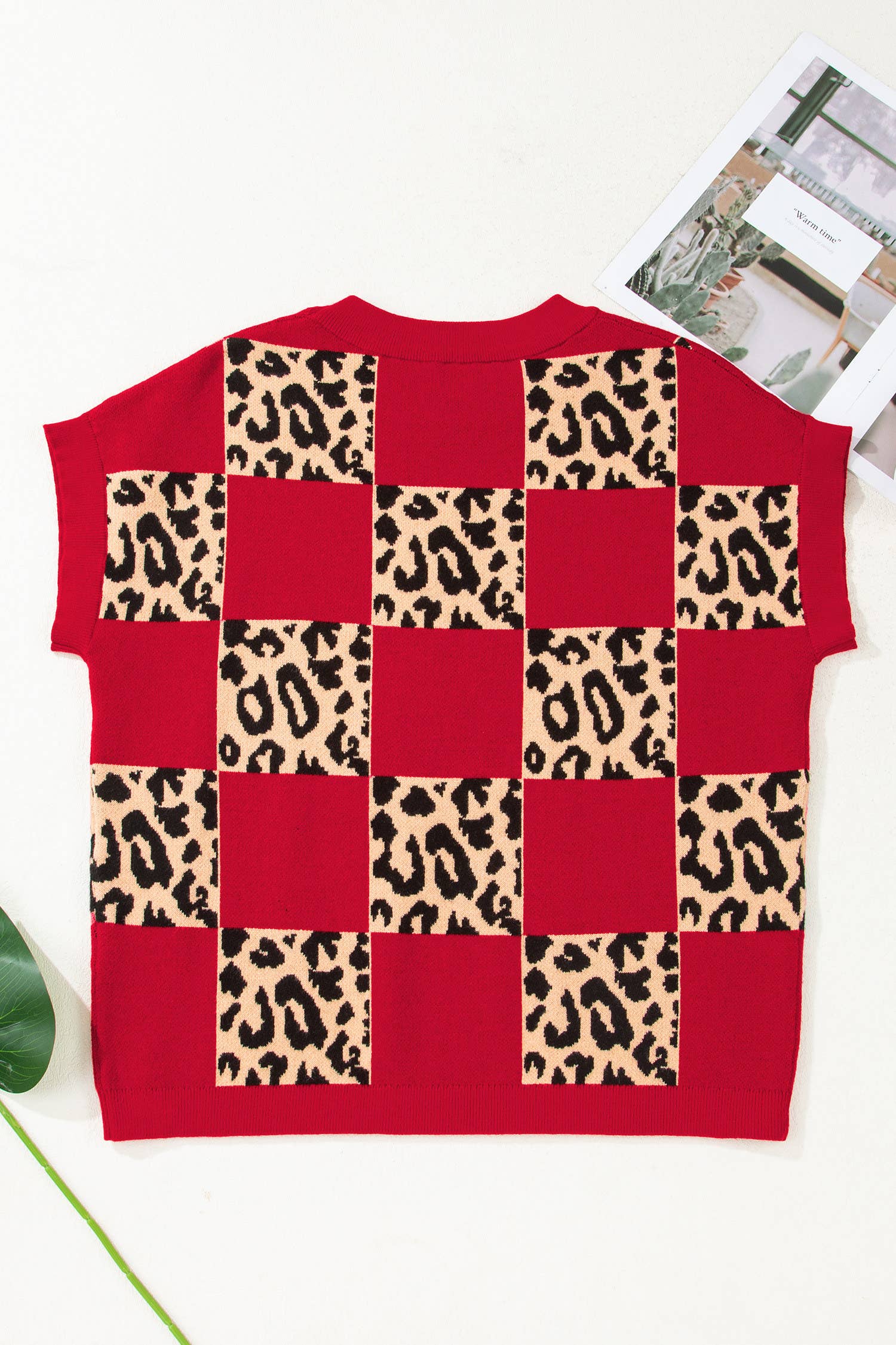Plus Size Leopard Checkerboard Short Sleeve Sweater (S-3X)