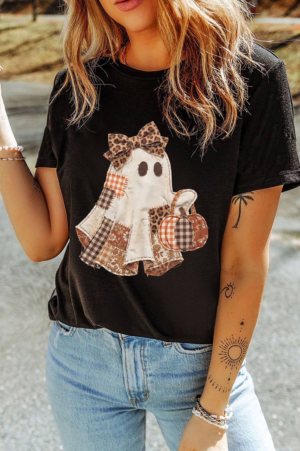 Halloween Ghost Appliqué Graphic T-Shirt (S-3XL)