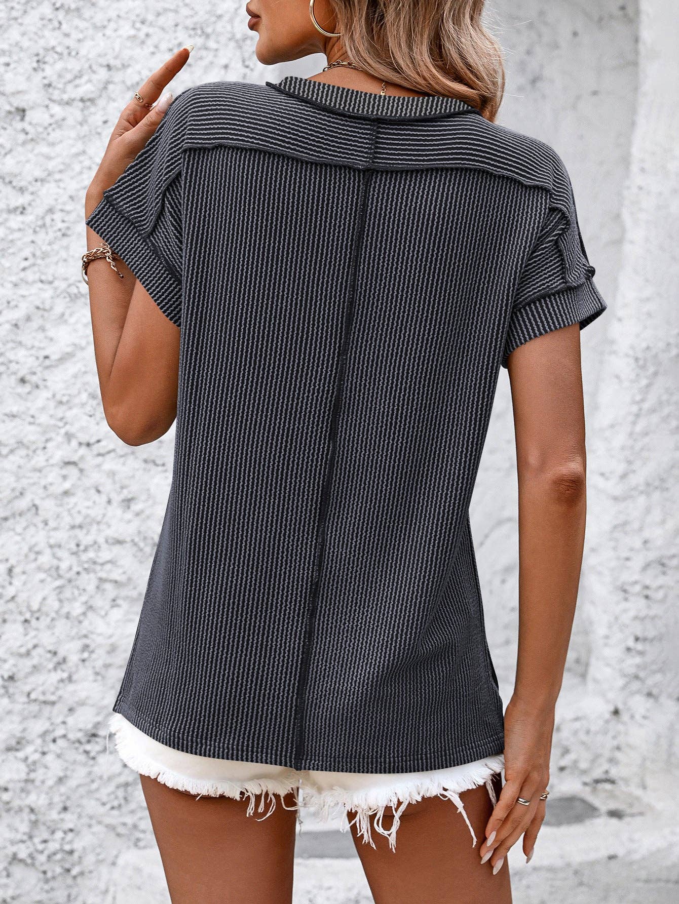 Women Textured Stripe Crew Neck Short Sleeve Loose Tee