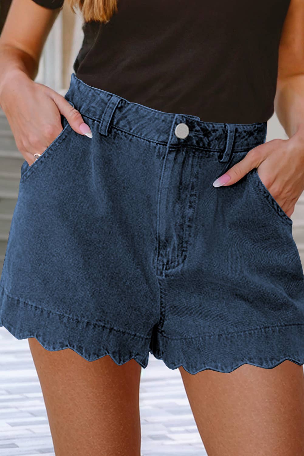 Scalloped Hemline Light Wash High Waist Denim Shorts