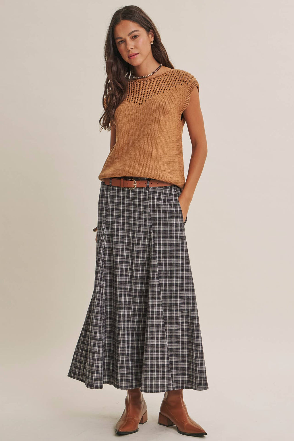 WEEKEND IN TUSCANY TIMELESS OPEN-KNIT FRONT YOKE SWEATER