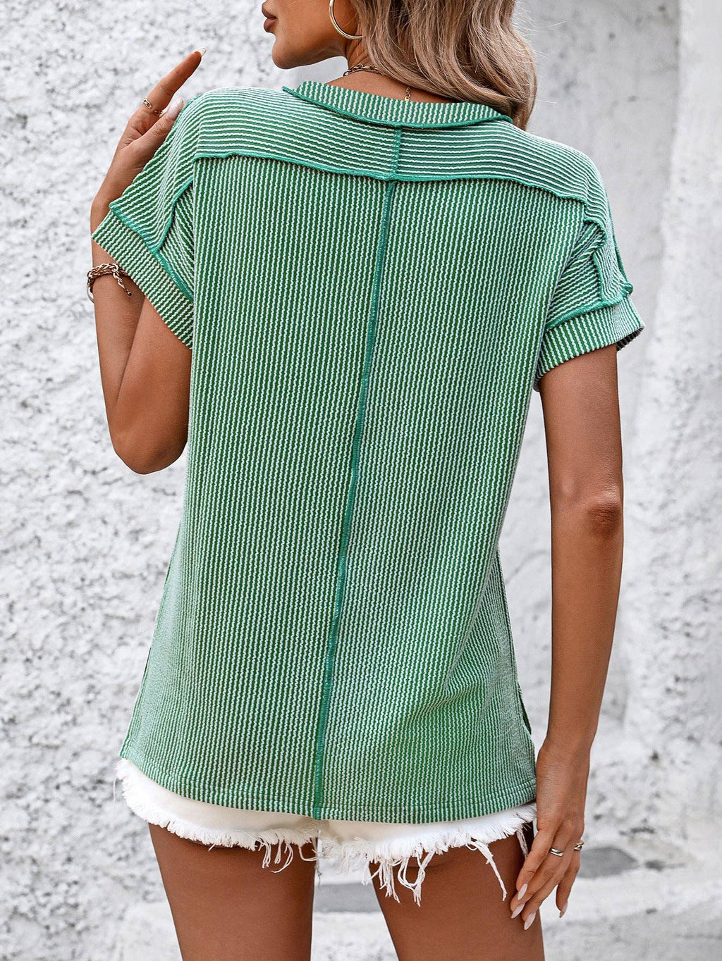 Women Textured Stripe Crew Neck Short Sleeve Loose Tee