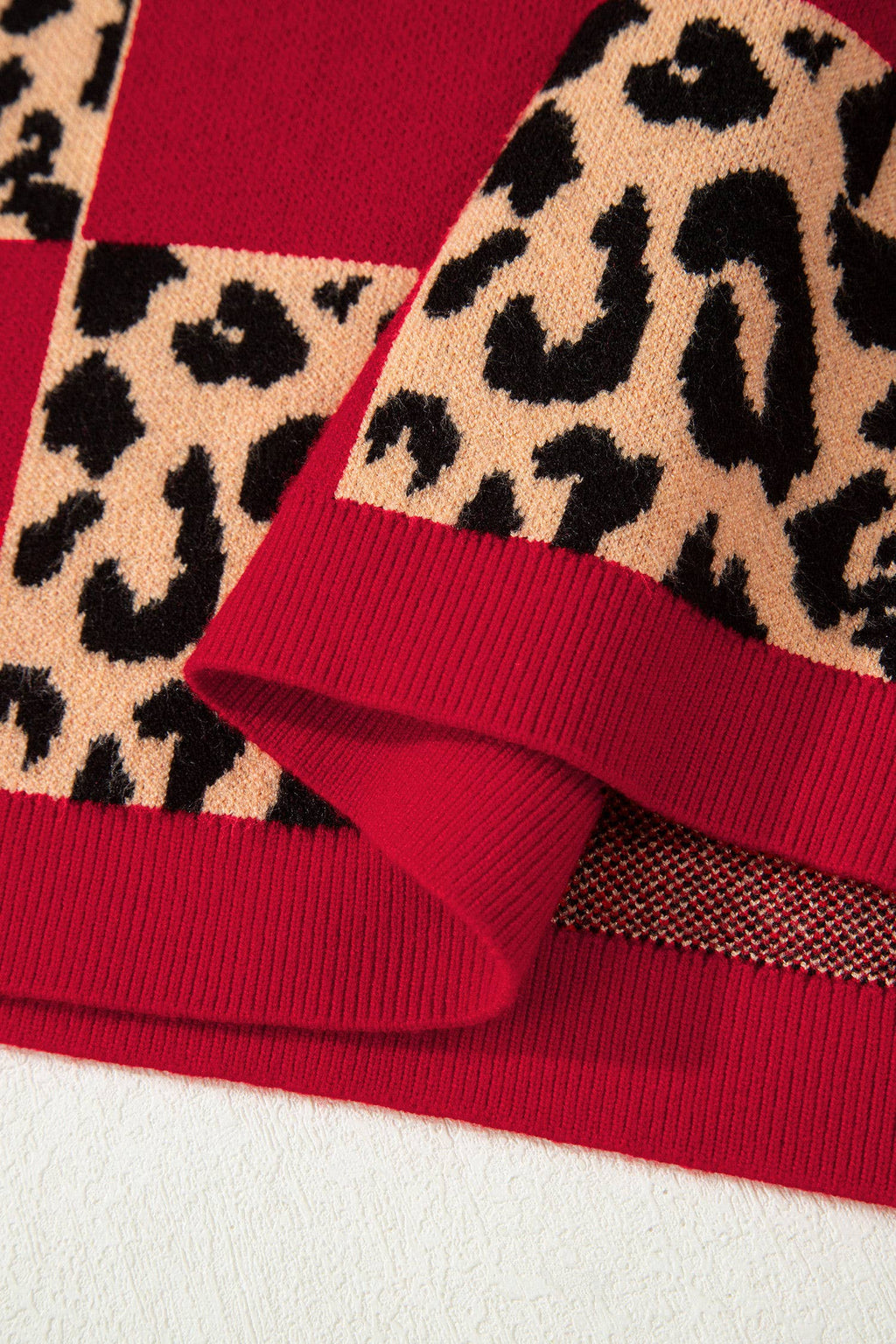 Plus Size Leopard Checkerboard Short Sleeve Sweater (S-3X)