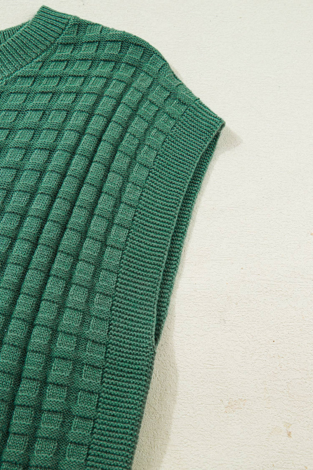 Textured Short Sleeve Round Neck Sweater